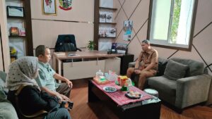 Kabid Komunikasi dan Humas Diskominfo SP Sulsel Terima Kunjungan USAID ERAT Dalam Rangka Peningkatan Efektivitas SP4N-LAPOR!